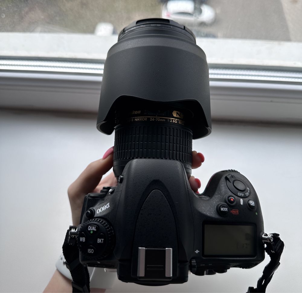 Обєктив Nikkor 24-70mm G серія  + фотоапарат Nikon D800 camera body
