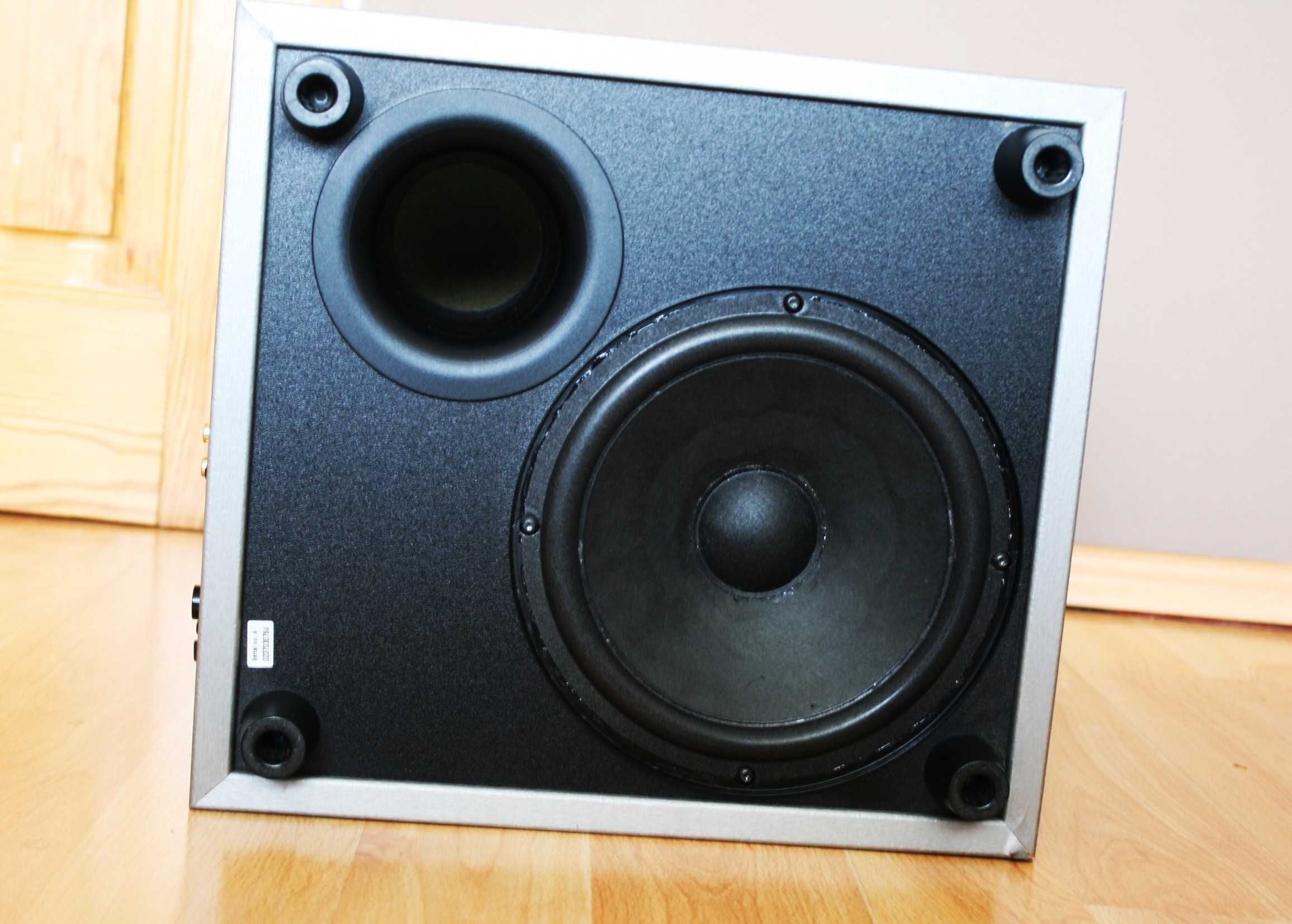 Subwoofer aktywny Jamo  sub subufer głośnik basowy do kino domowe