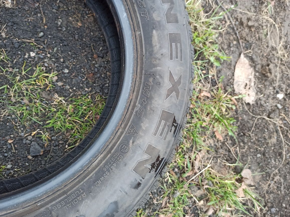4 opony zimowe Nexen 145/80 13, 6.5mm