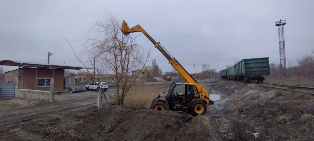 Щебінь, пісок, камінь бутовий. Послуги спецтехніки