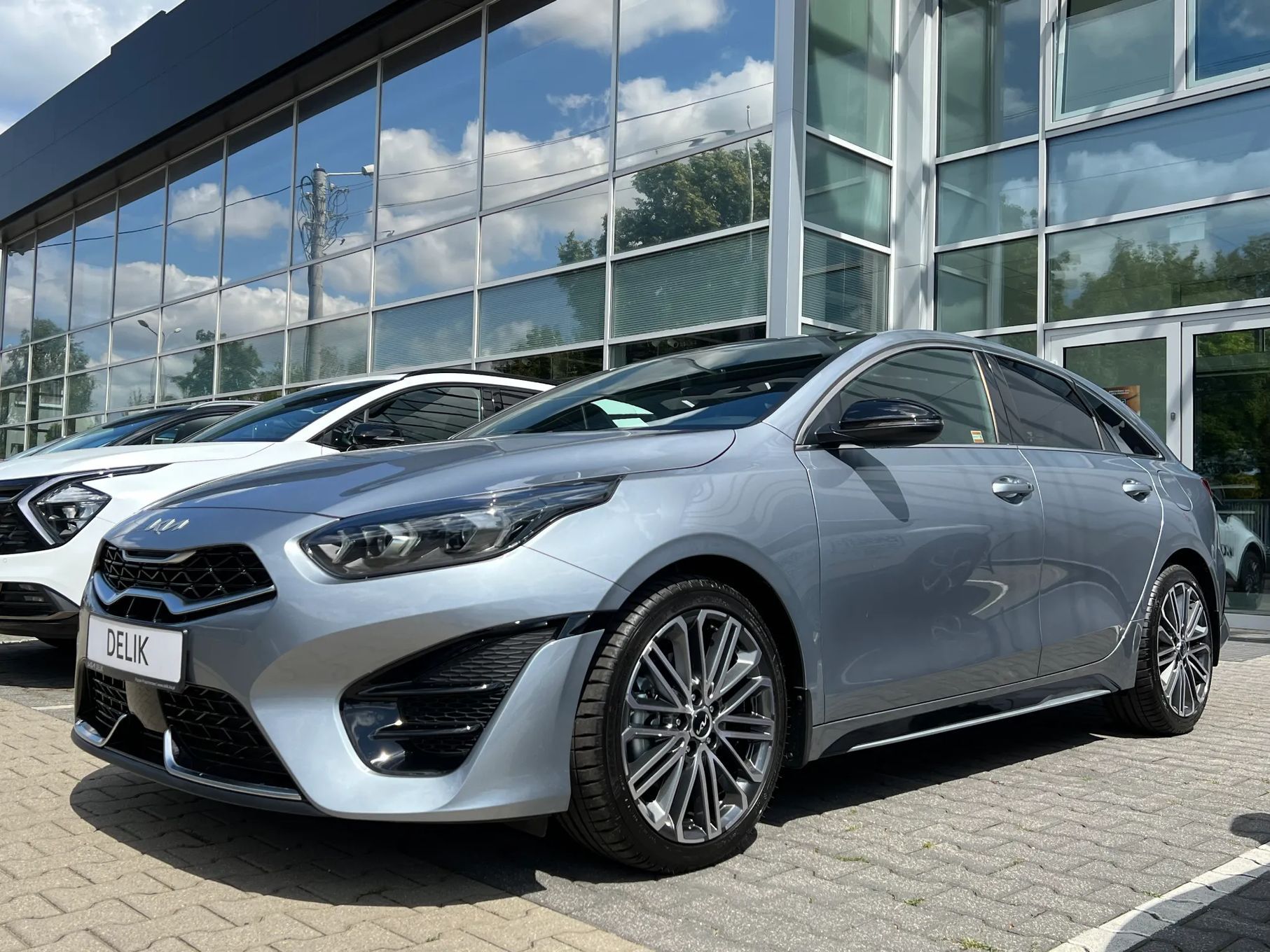 Kia ProCeed Dealer DELIK Przeźmierowo 1,5 TGDI 140KM 7DCT GT-LINE+TEC+A18+PNS