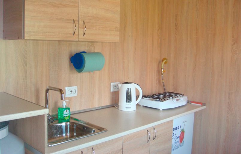 Вагон-будинок житловий на колесах. Причеп вагончик побутовий Новий