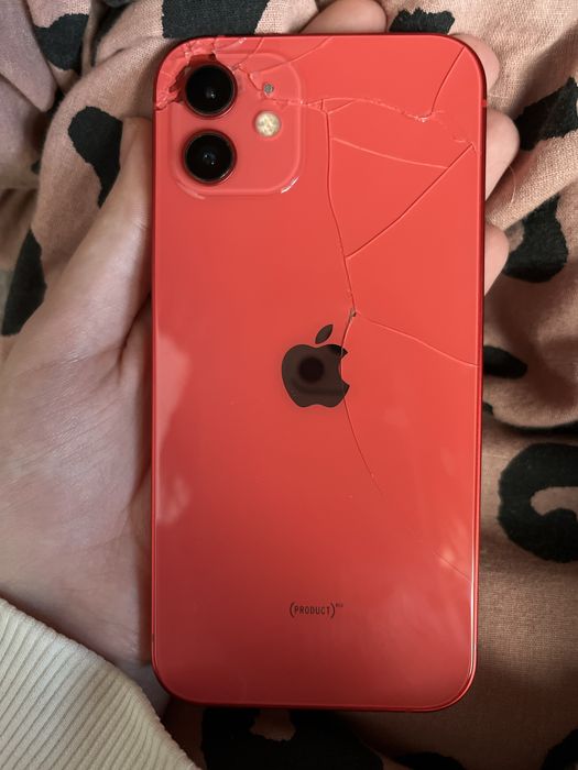 iPhone 12, є дефекти