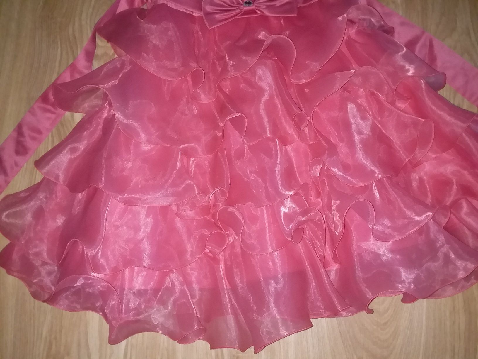 Платье, сукня р-р 104-110
