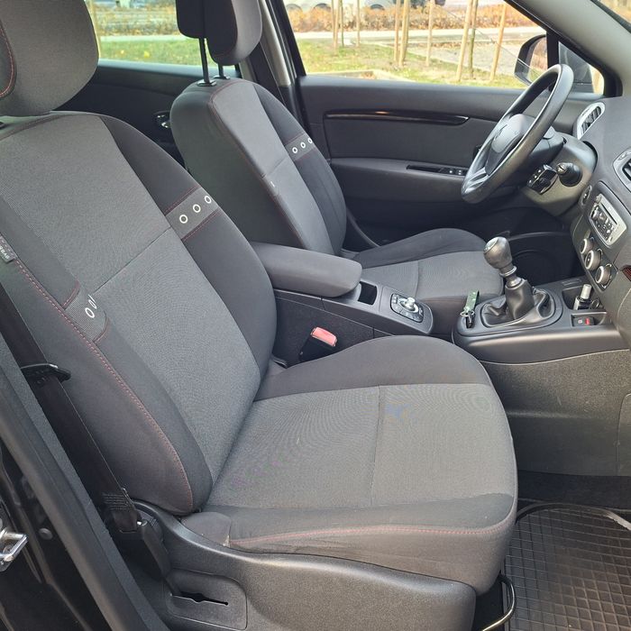 Renault Scenic 2013 rok