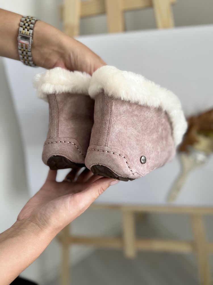 UGG Australia Мокасини USA Alena пудрові 37 38