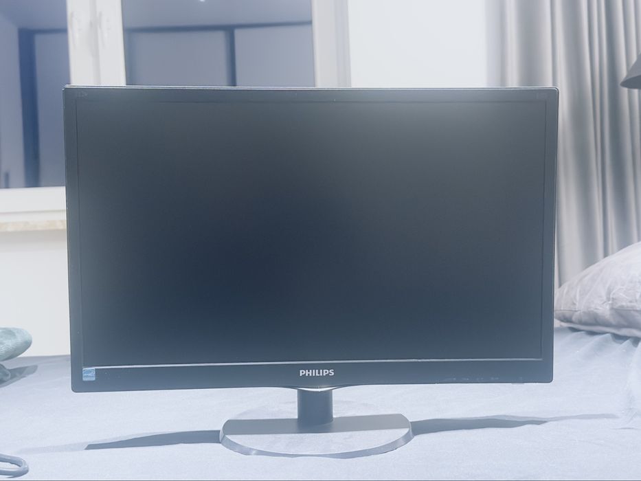 Monitor philips 223V5L