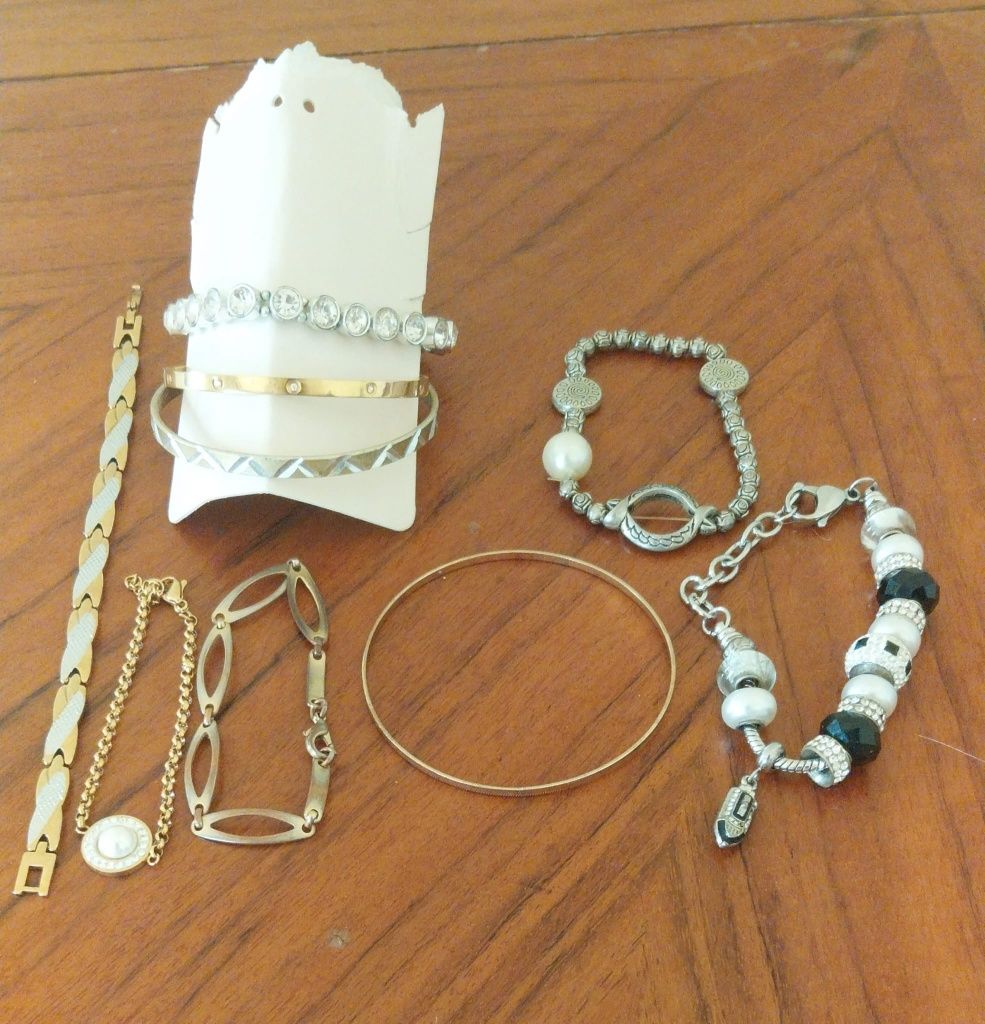 Fios/pulseiras a partir 3,50€