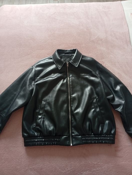 Зара куртка.Розмер М.