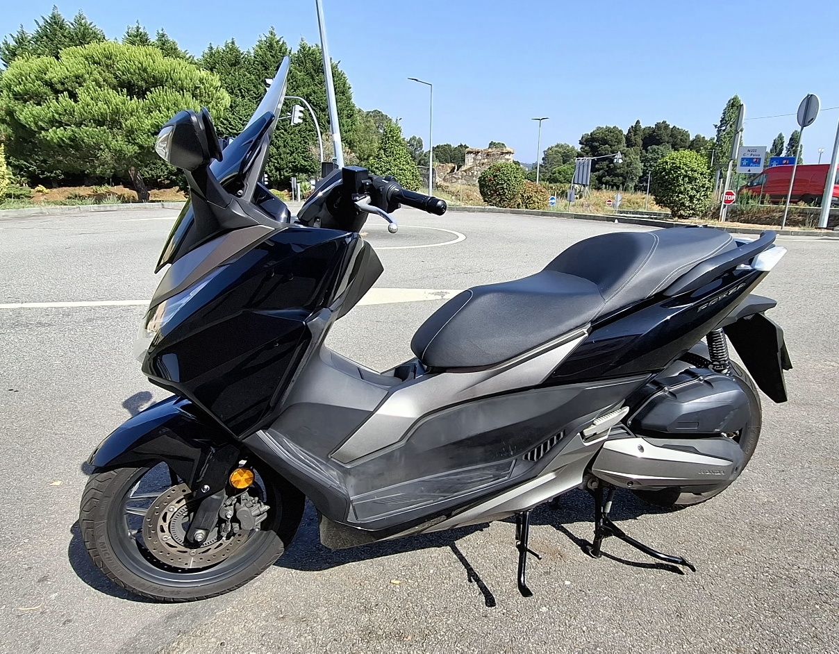 Scooter Honda forza 125