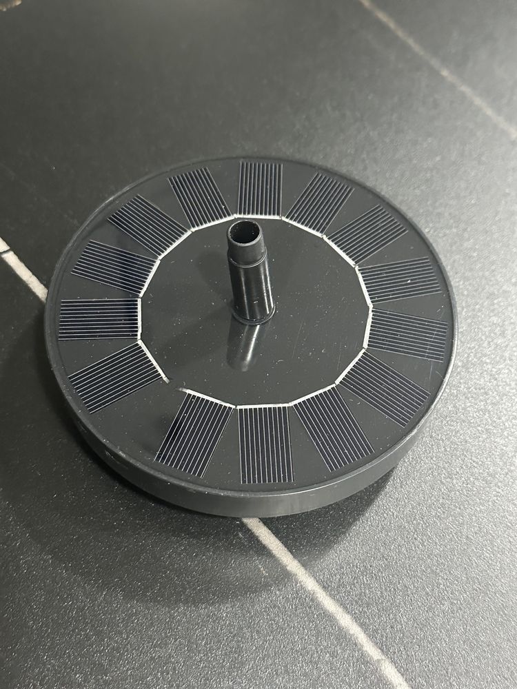Repuxo/Fonte de água solar