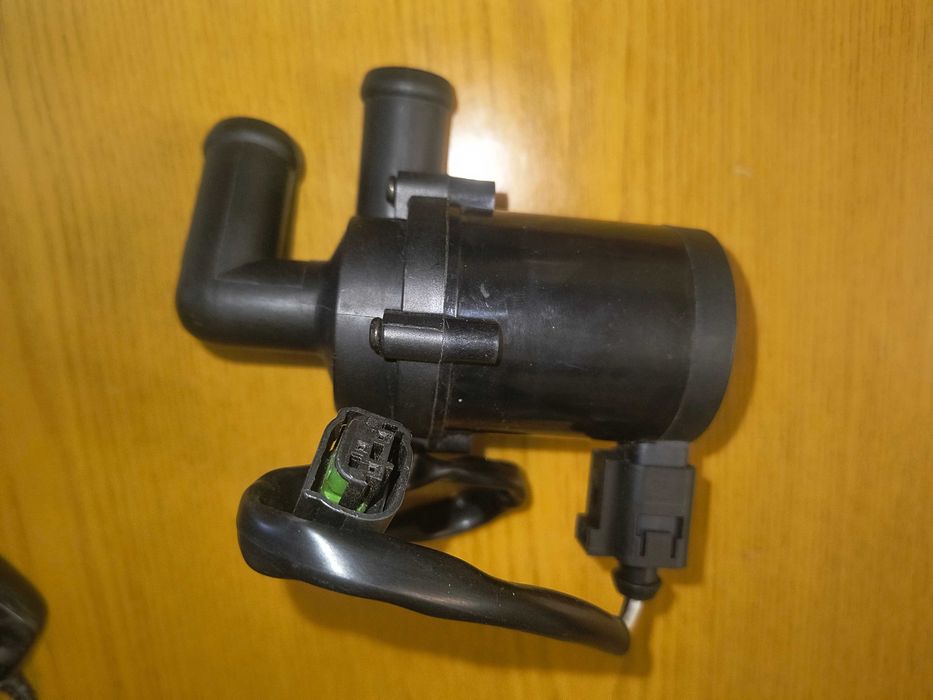 Насос циркуляционный Webasto аналог VAG 1K0 965 561 A (pps-gf/M65)