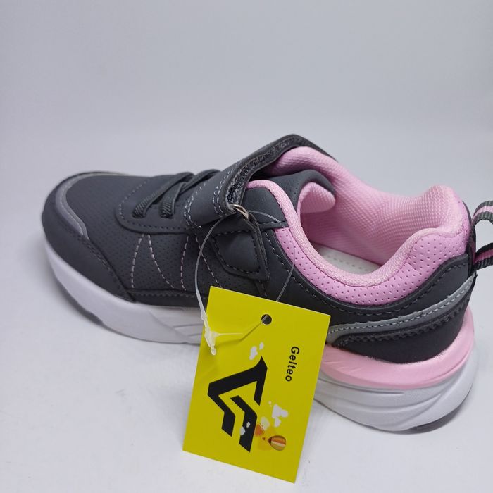 Nowe adidasy buty roz 26 wkładka skórzana profilowana