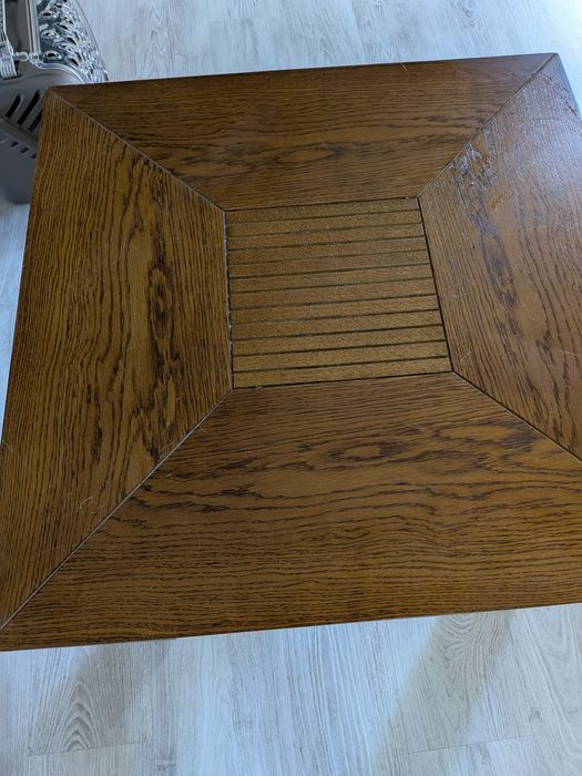 Mesa de madeira, pequena / muito bom estado