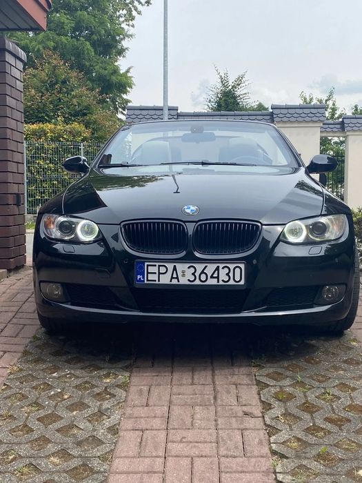 BMW Seria 3 BMW 330d, E93 Cabrio