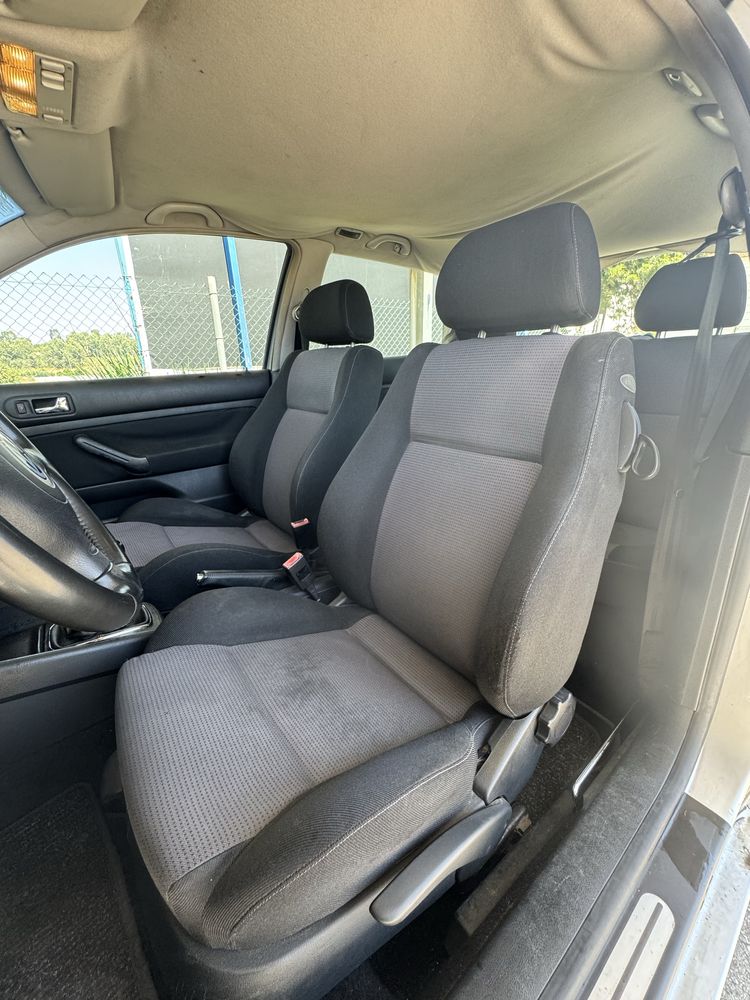 Volkswagen Golf 1.6 75cv