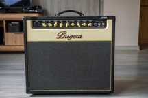 Lampowy (3x12AX7 + 2x6L6) wzmacniacz gitarowy Bugera Vintage 55W.