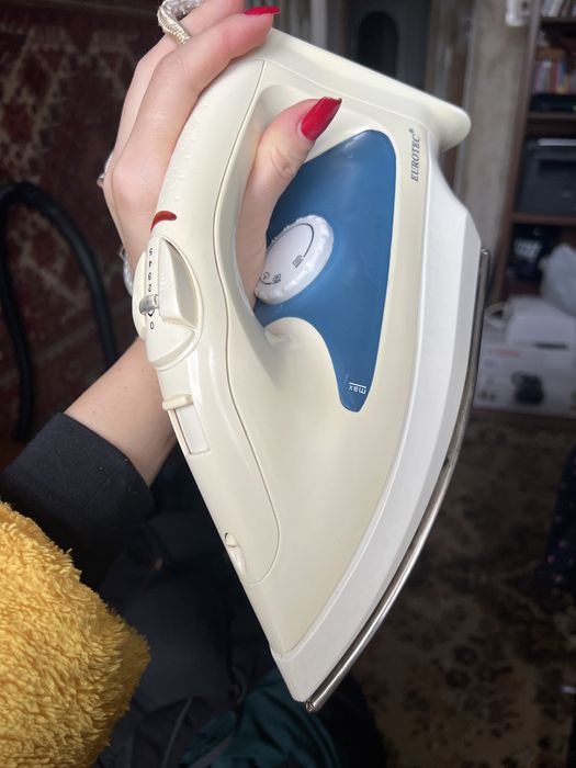 утюг фирмы EUROTEC