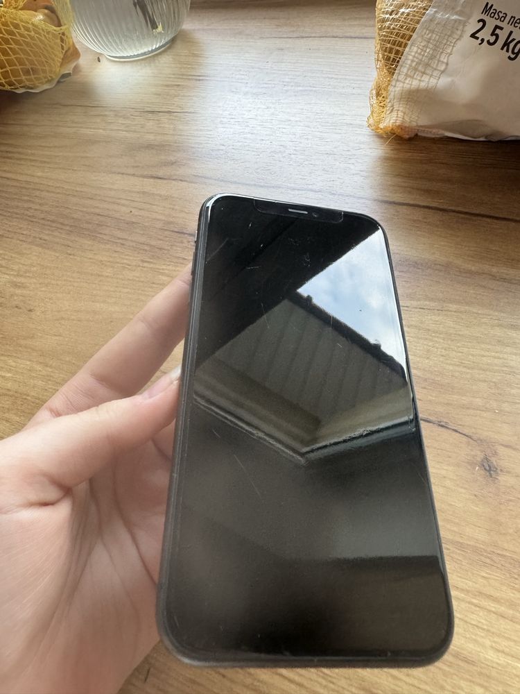 Telefon Iphone 11