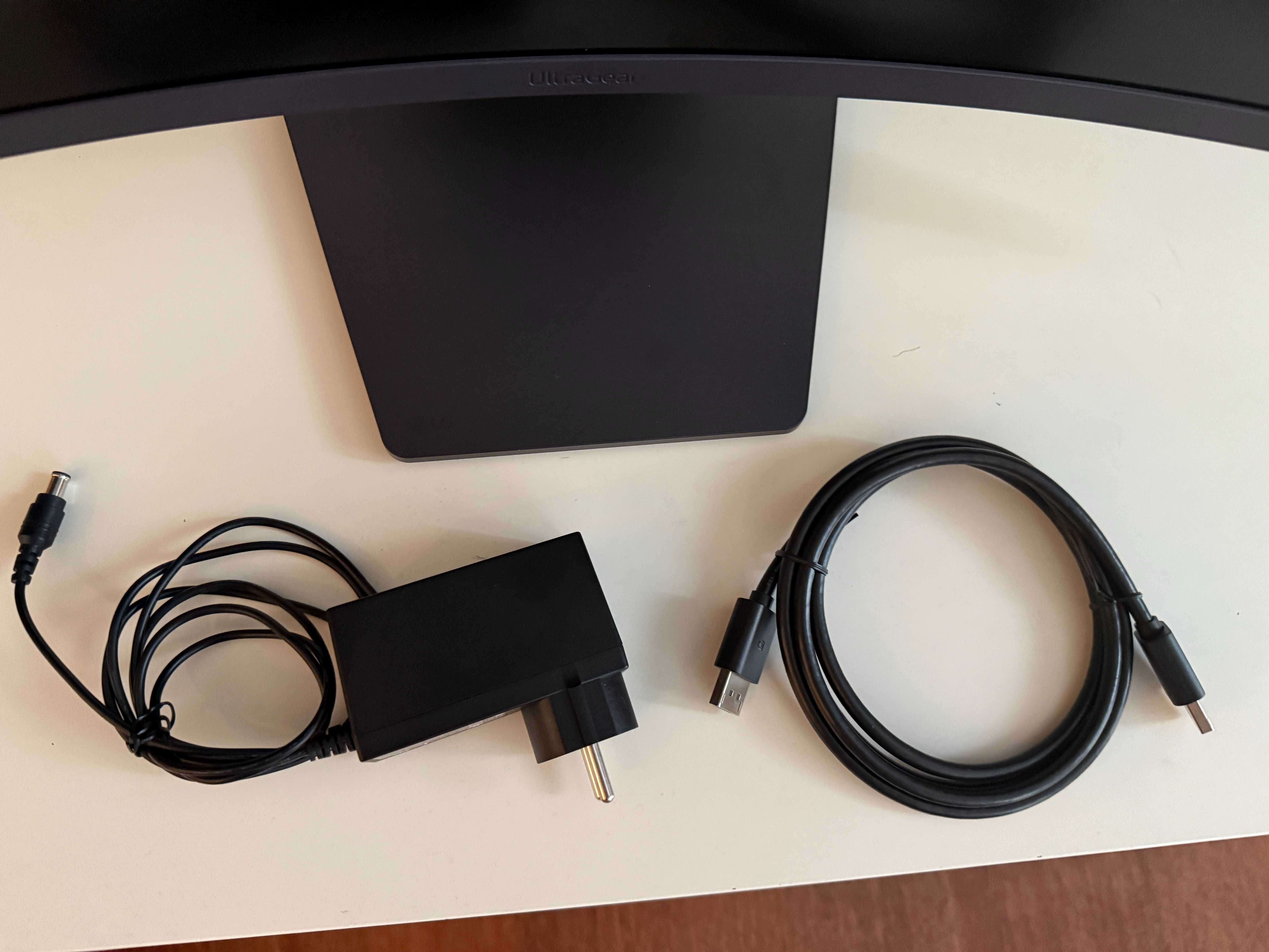 LG UltraGear 32GS60QC-B na gwarancji