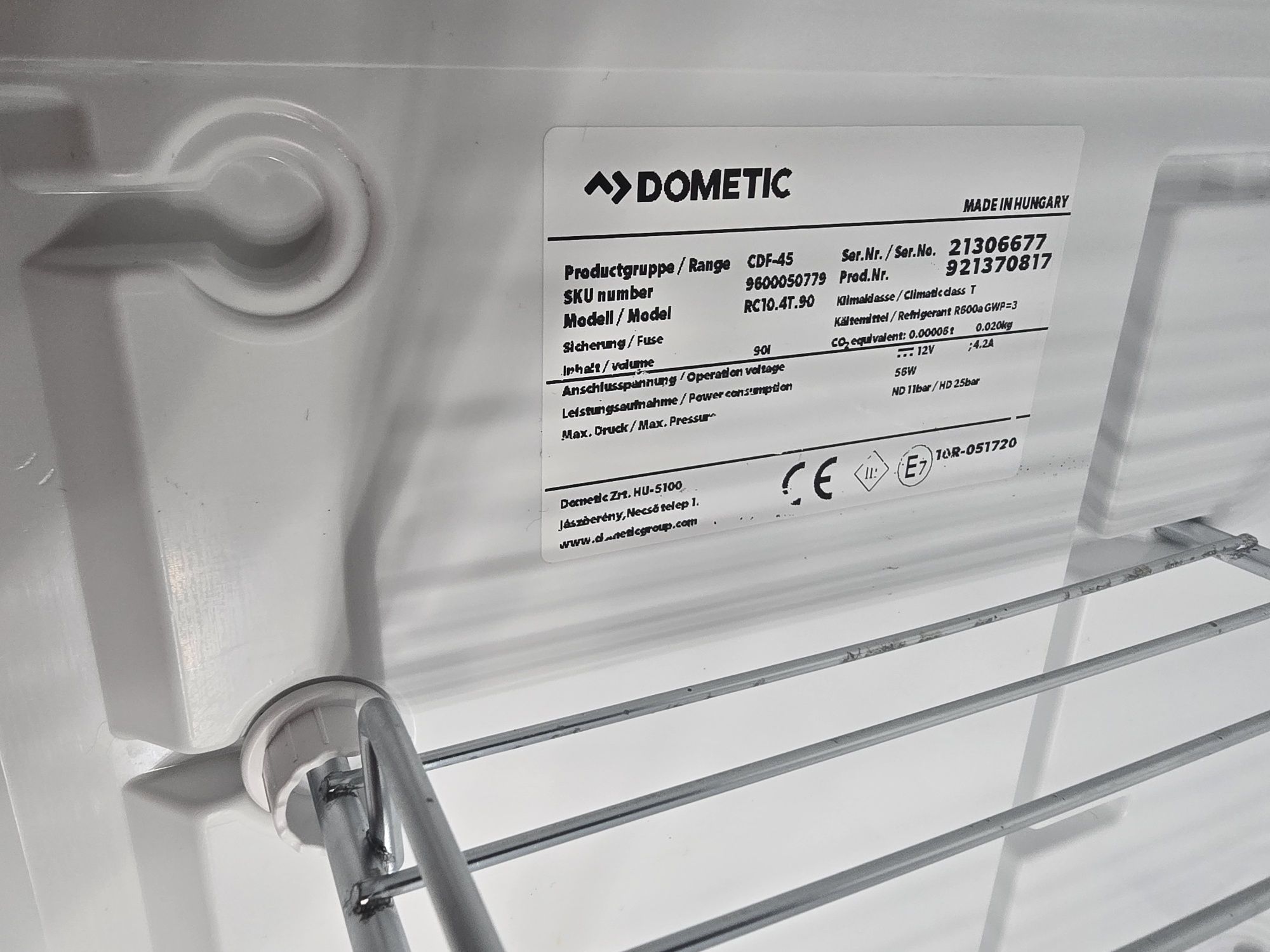 lodowka dometic  RC 10.4t 90litrow