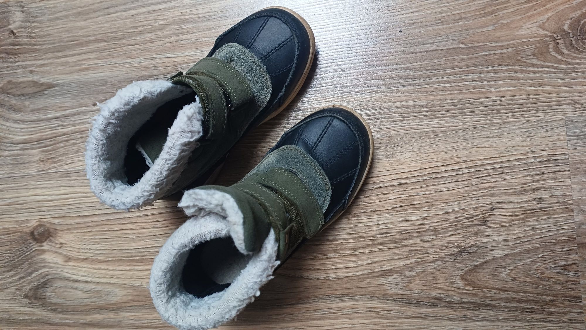 Buty dziecięce jesienne zimowe rozmiar 27