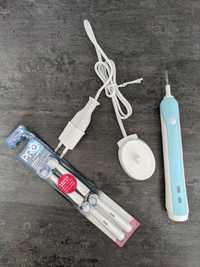 Зубная электрическая щетка Braun Oral B Professional Care + 4 насадки