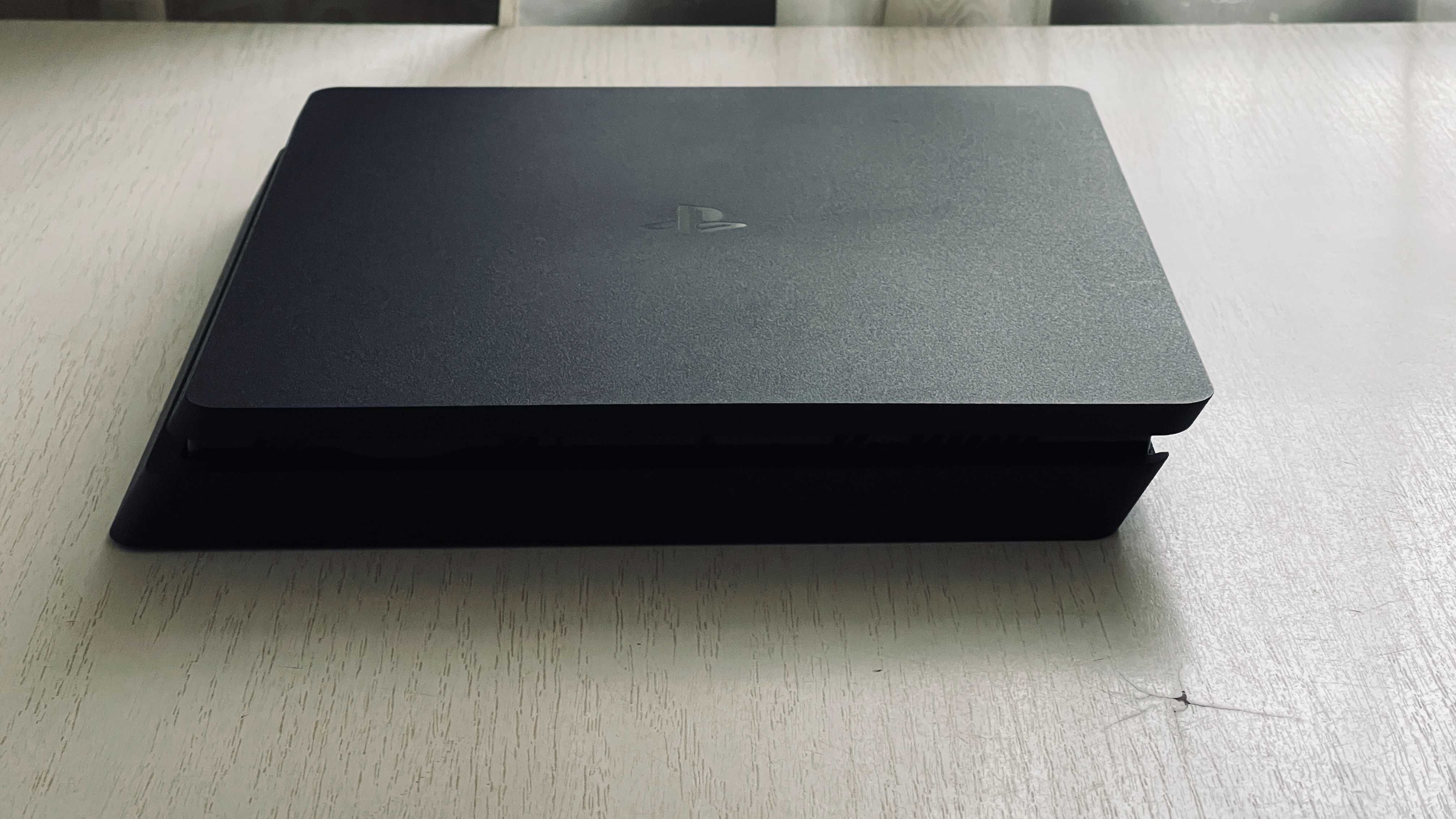 Игровая приставка Sony PlayStation 4 Slim 1 TB