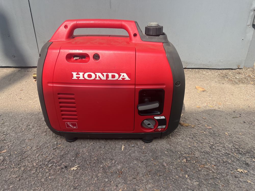 Honda eu22i генератор бензиновий