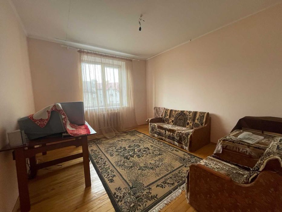 Продам 4-кім. квартиру, вул. Рубчака