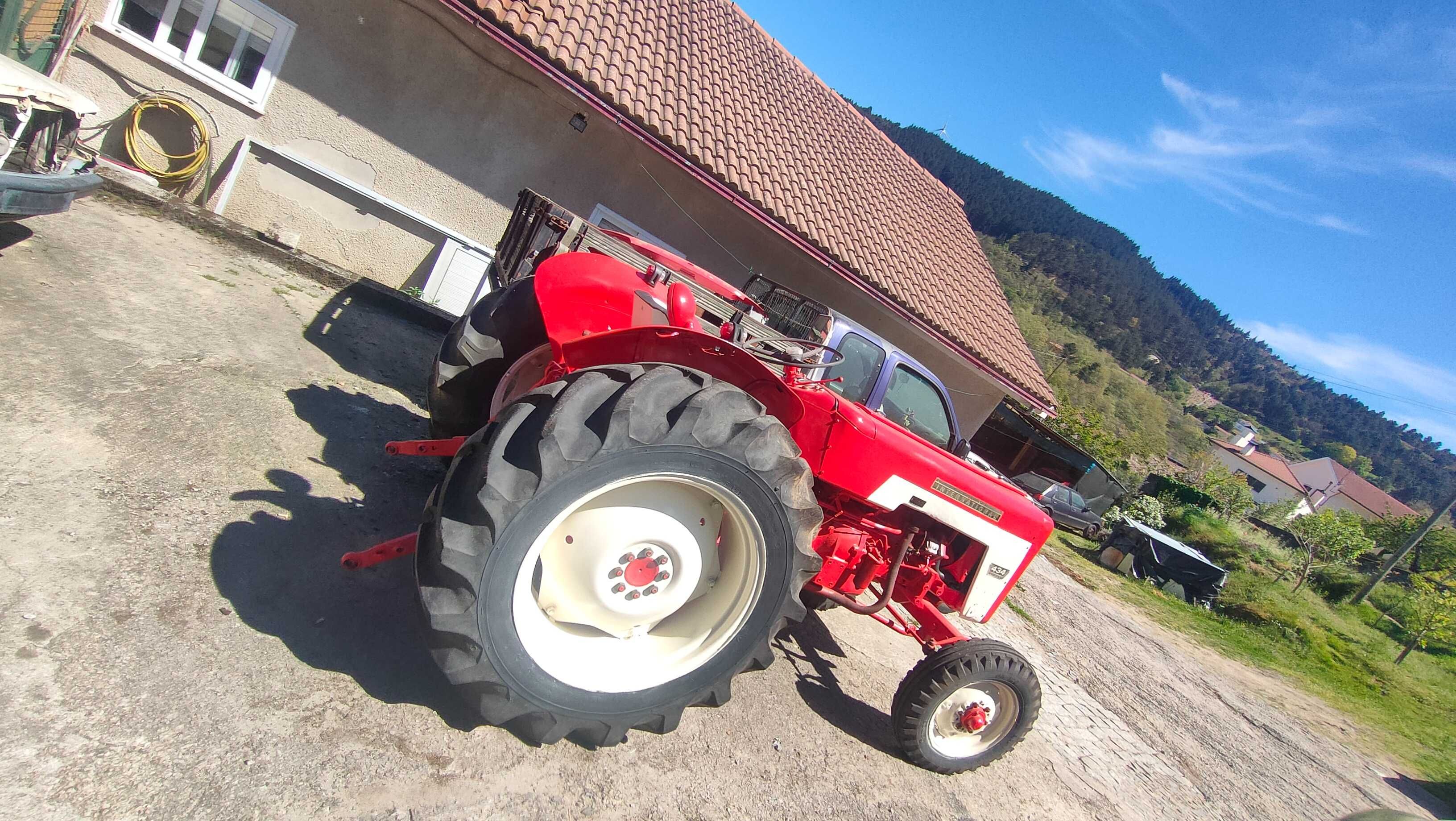 Trator internacional 434