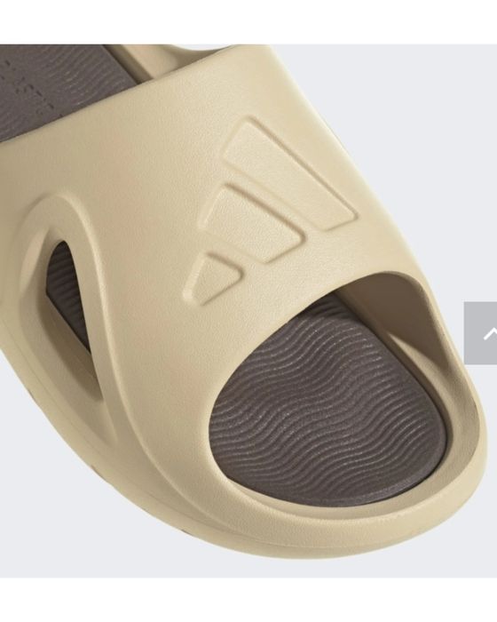 Шльопанці Adidas, взуття Adidas