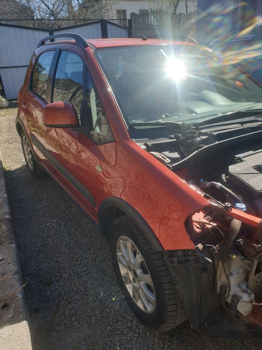 Телевизор передняя панель уселитель   Suzuki sx4 сузуки сх4 разраборка