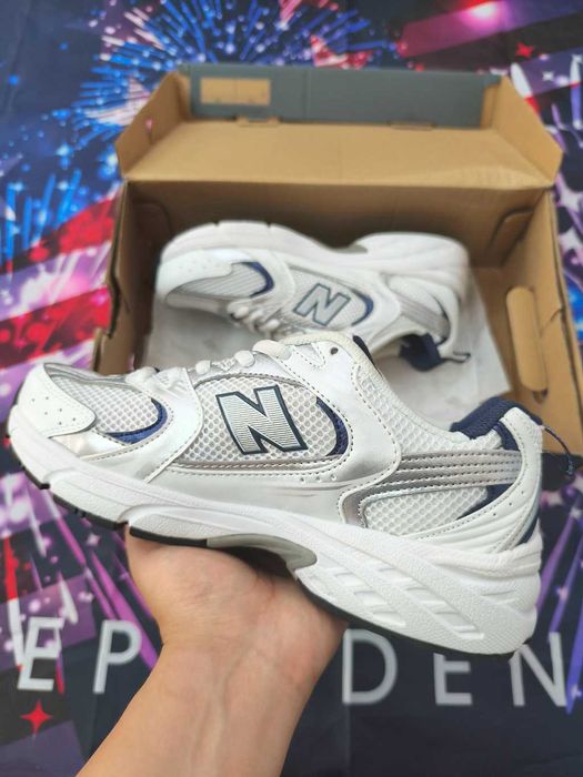 New Balance 530, białe damskie trampki, rozmiar 41,5