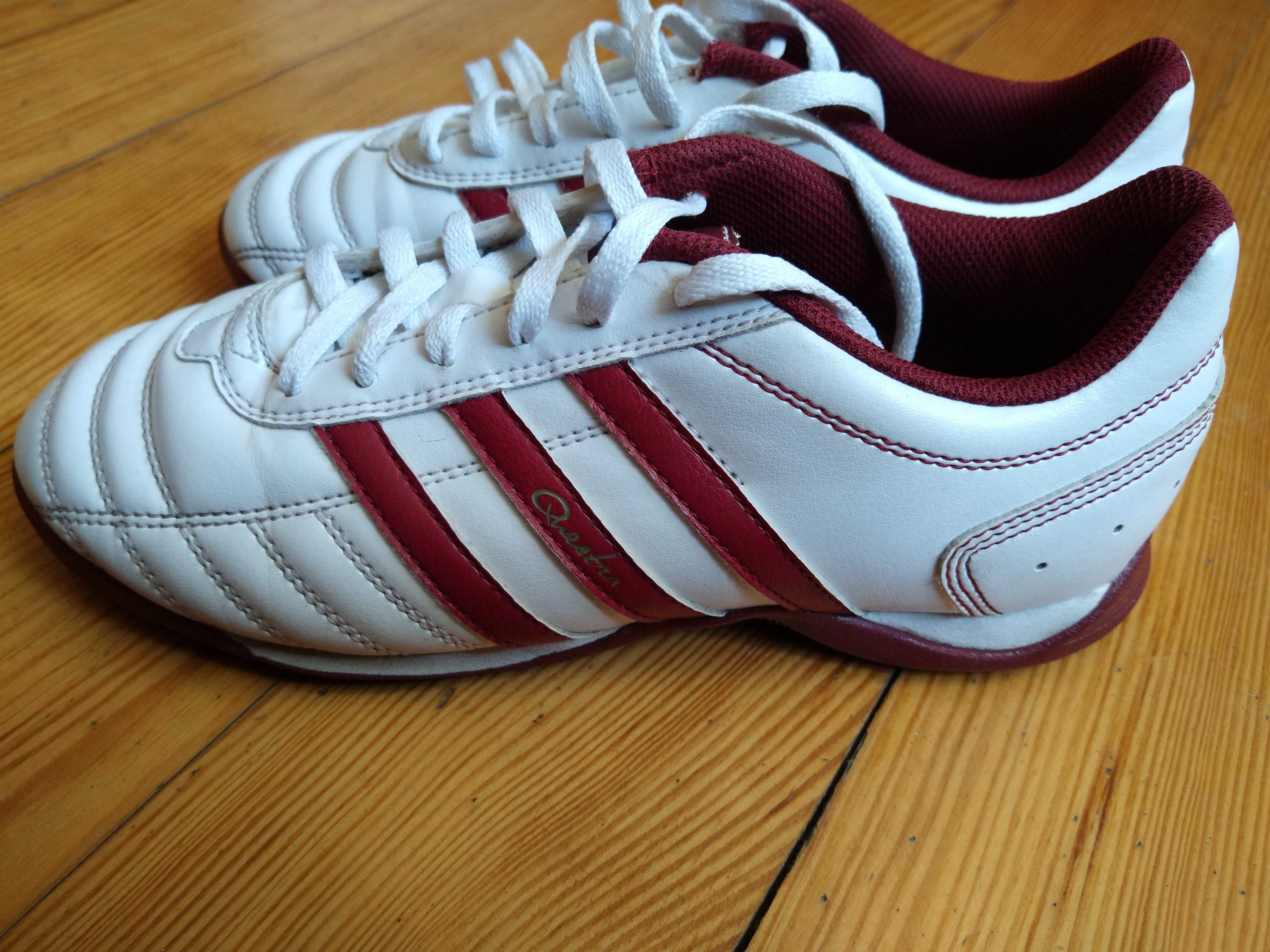Buty piłkarskie Adidas Traxion Questra III TRX TF 929425 rozm. 36 2/3