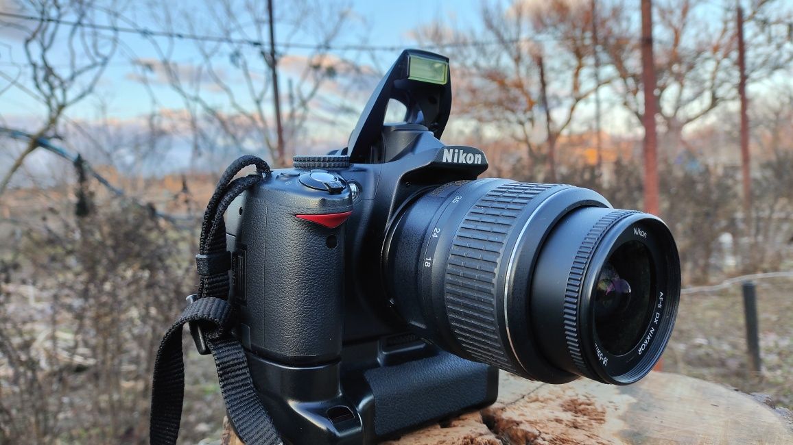 Nikon D3000+SD+Бустер,Фотик,Зеркалка,Зеркальный Фотоаппарат