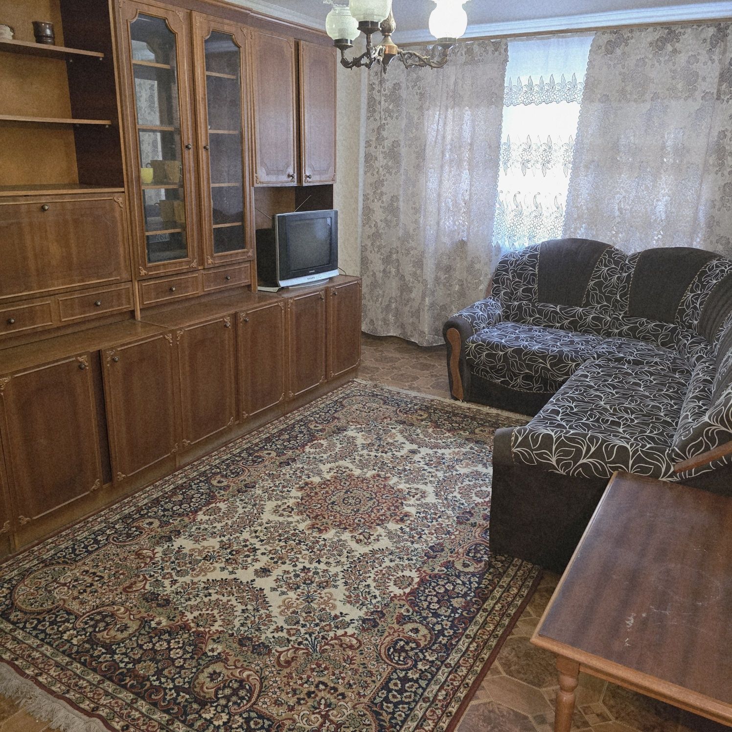 Аренда 3х к.кв Пограничная/Садовая 1/5 с пристройкой 8000грн