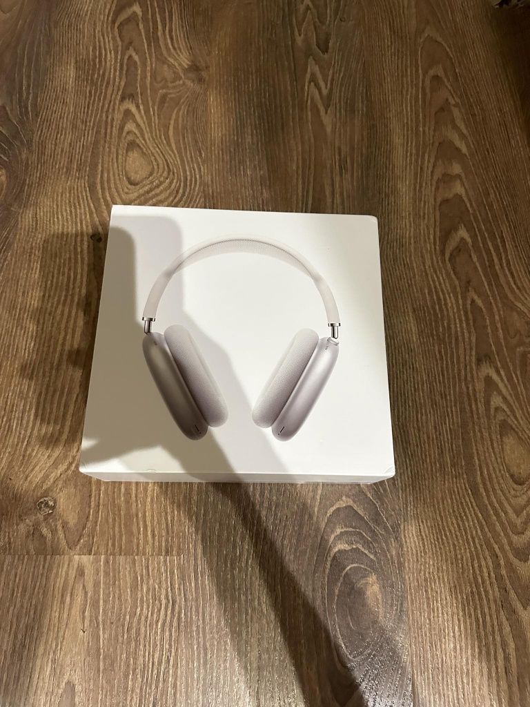 Sprzedam Airpods Max