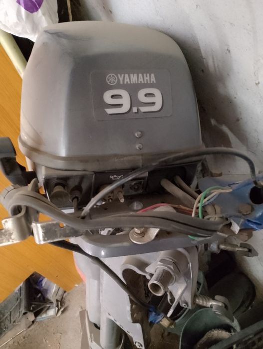 Продам лодочный мотор Yamaha 9,9