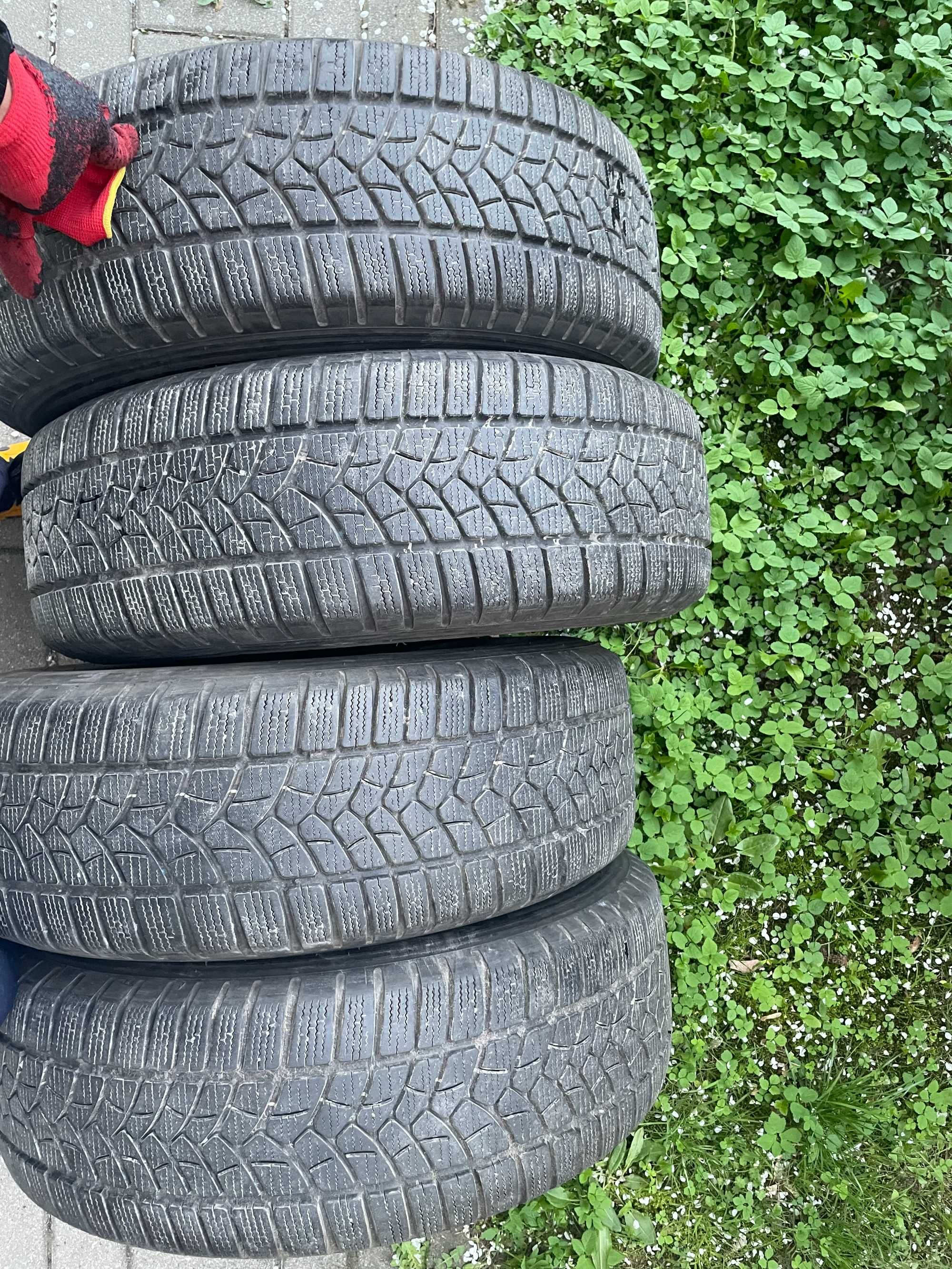 KOMPLET OPON Firestone Destination Winter 215/65 R16 98H Z FELGAMI