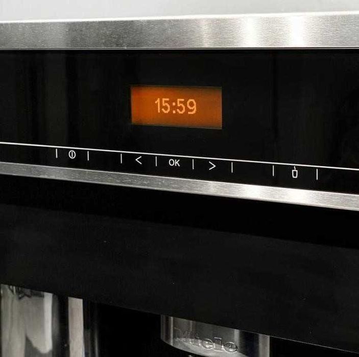 Кавомашина Miele / Миле CVA 5060 / вбуд. сенсор, резервуар