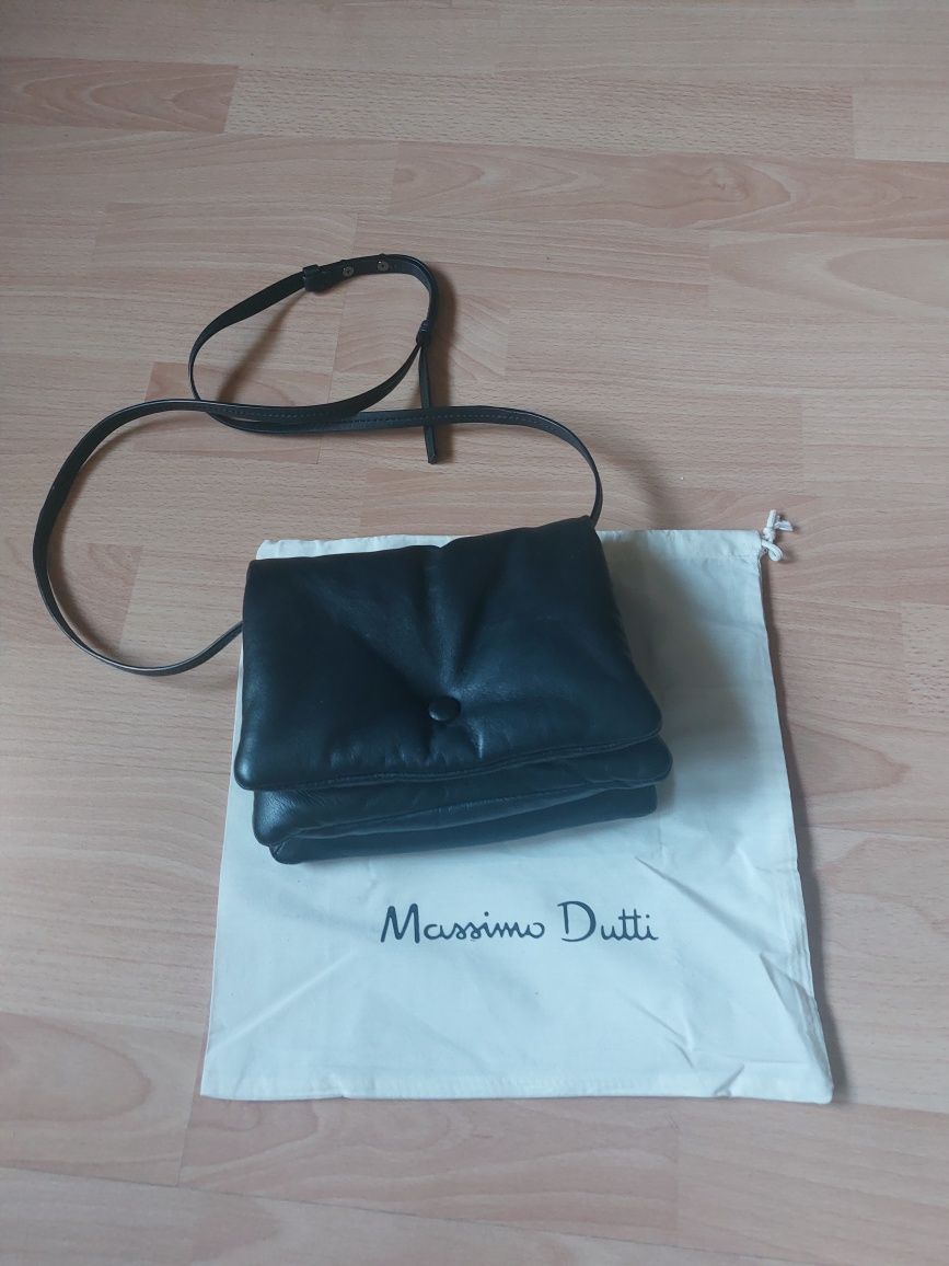 Skórzana mini torebka Massimo Dutti
