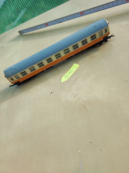 Wagonik do makiety kolejowej,DB,podobno H0 skala