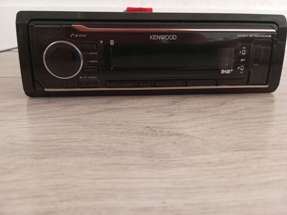 Автомагнітола Kenwood