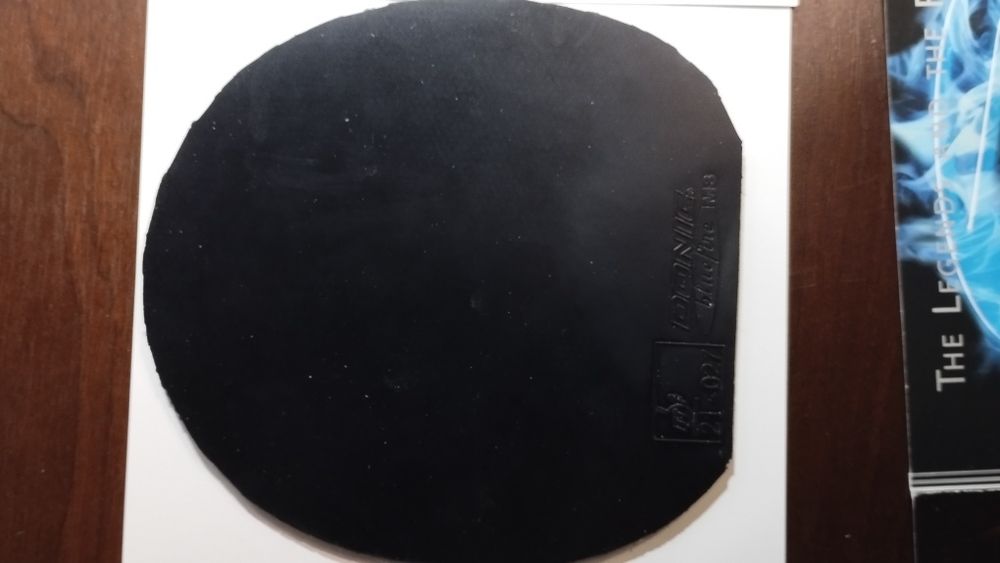 Продам накладки на тенісну ракетку.350-550грн.