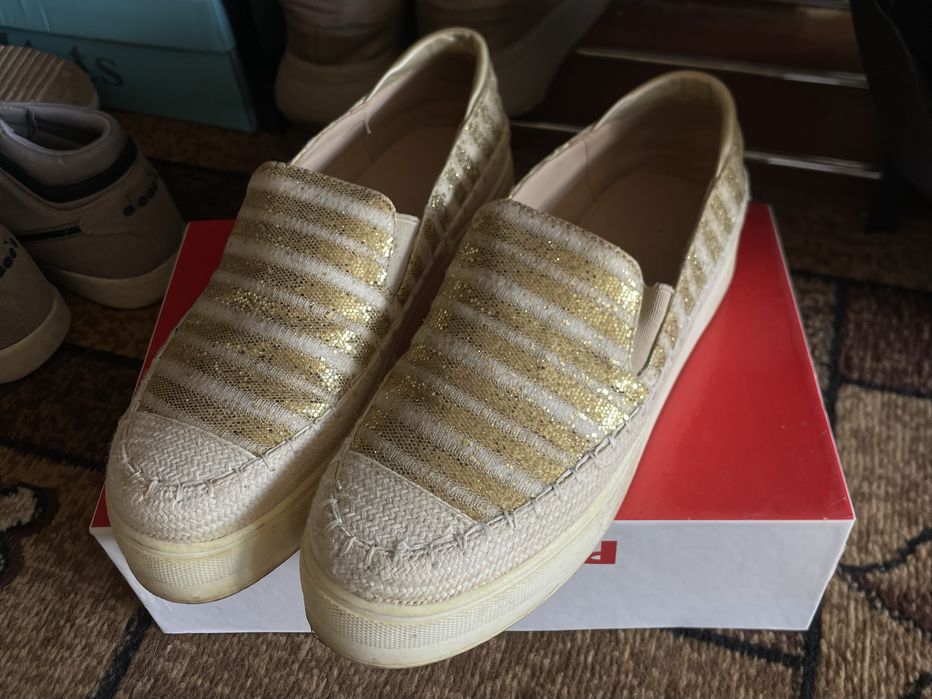 Сліпони жіночі