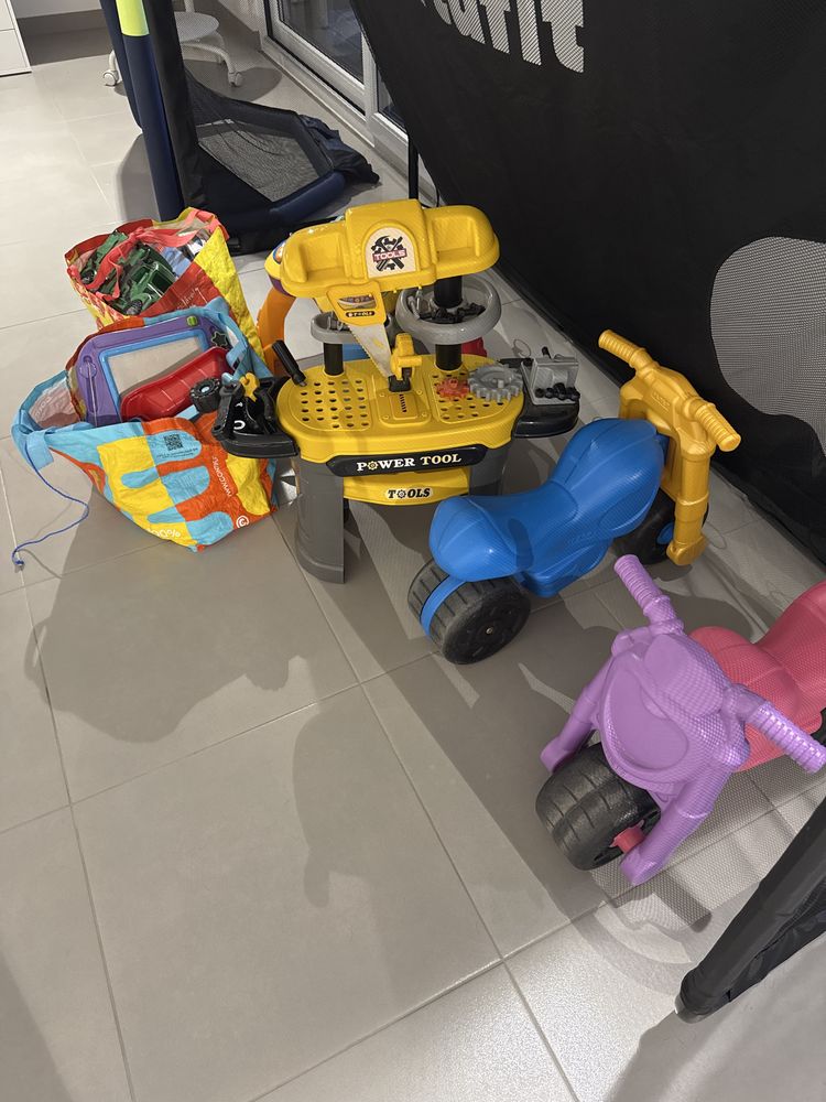 Brinquedos Criança
