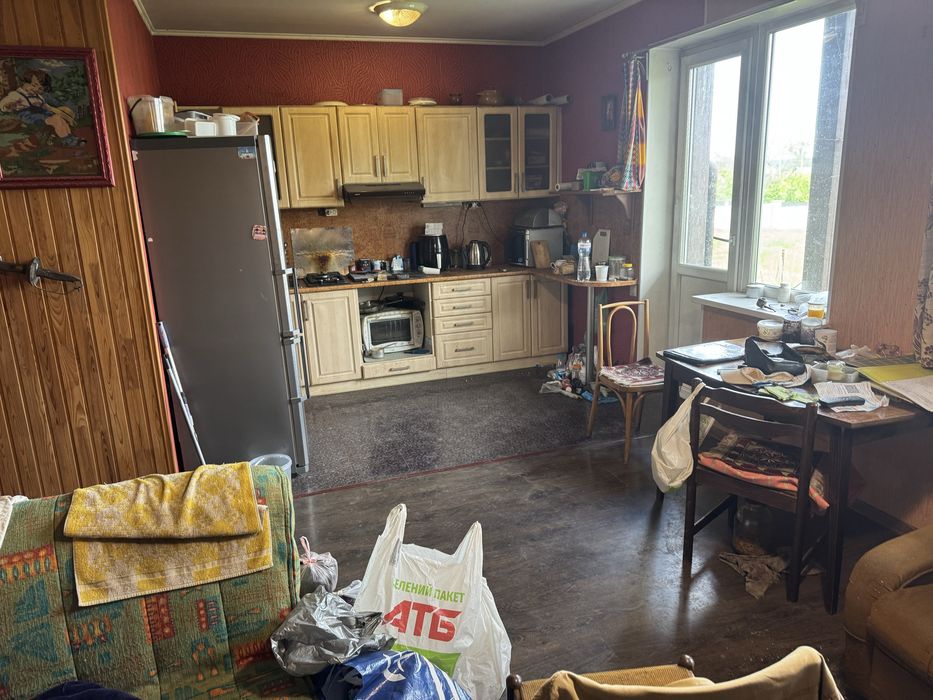 Продам окремий будинок на 20 сотках,в Гостомелі,будинку 7 років.