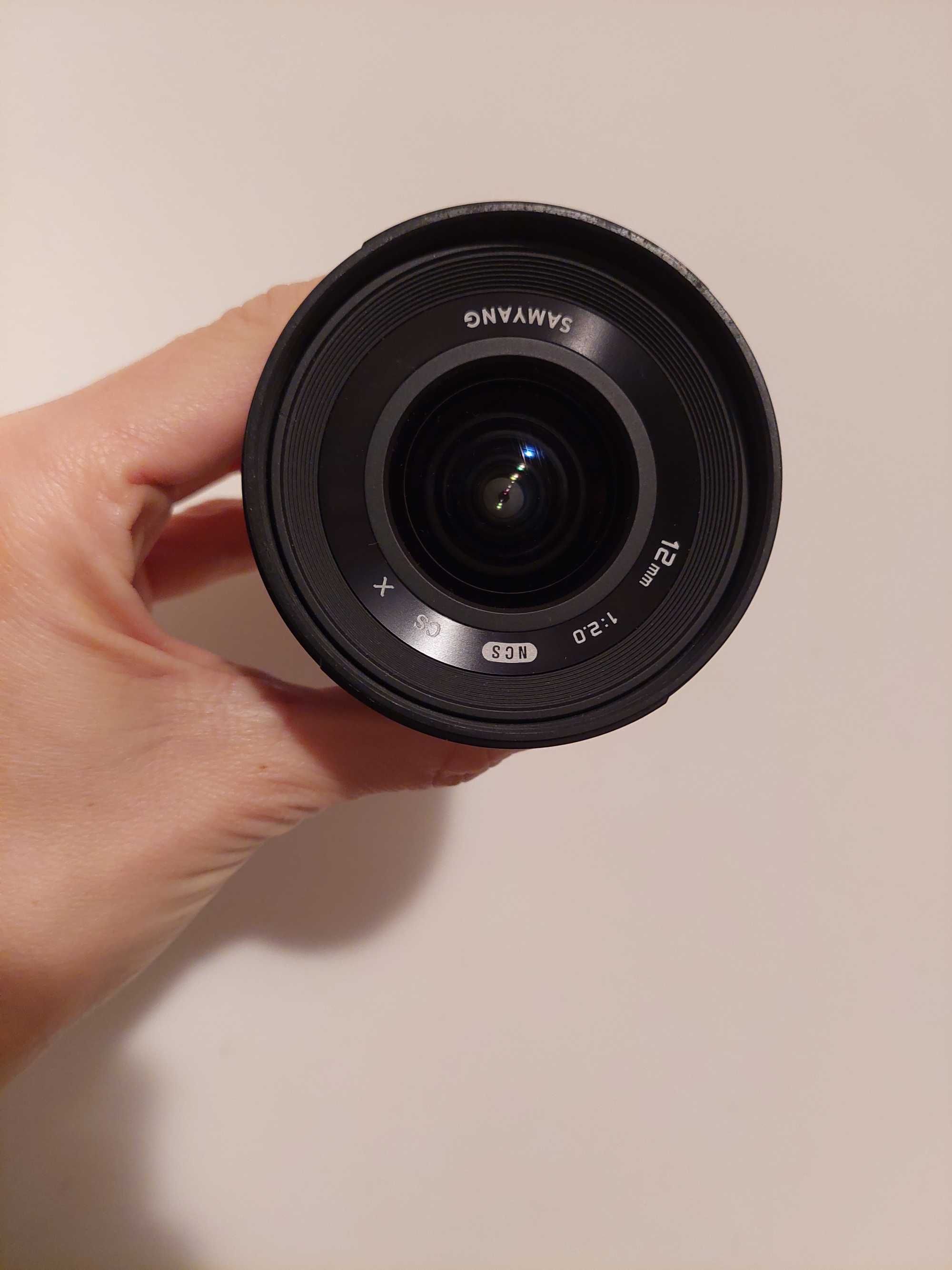 Obiektyw Samyang  F2.0/12 mm z bagnetem Fuji X