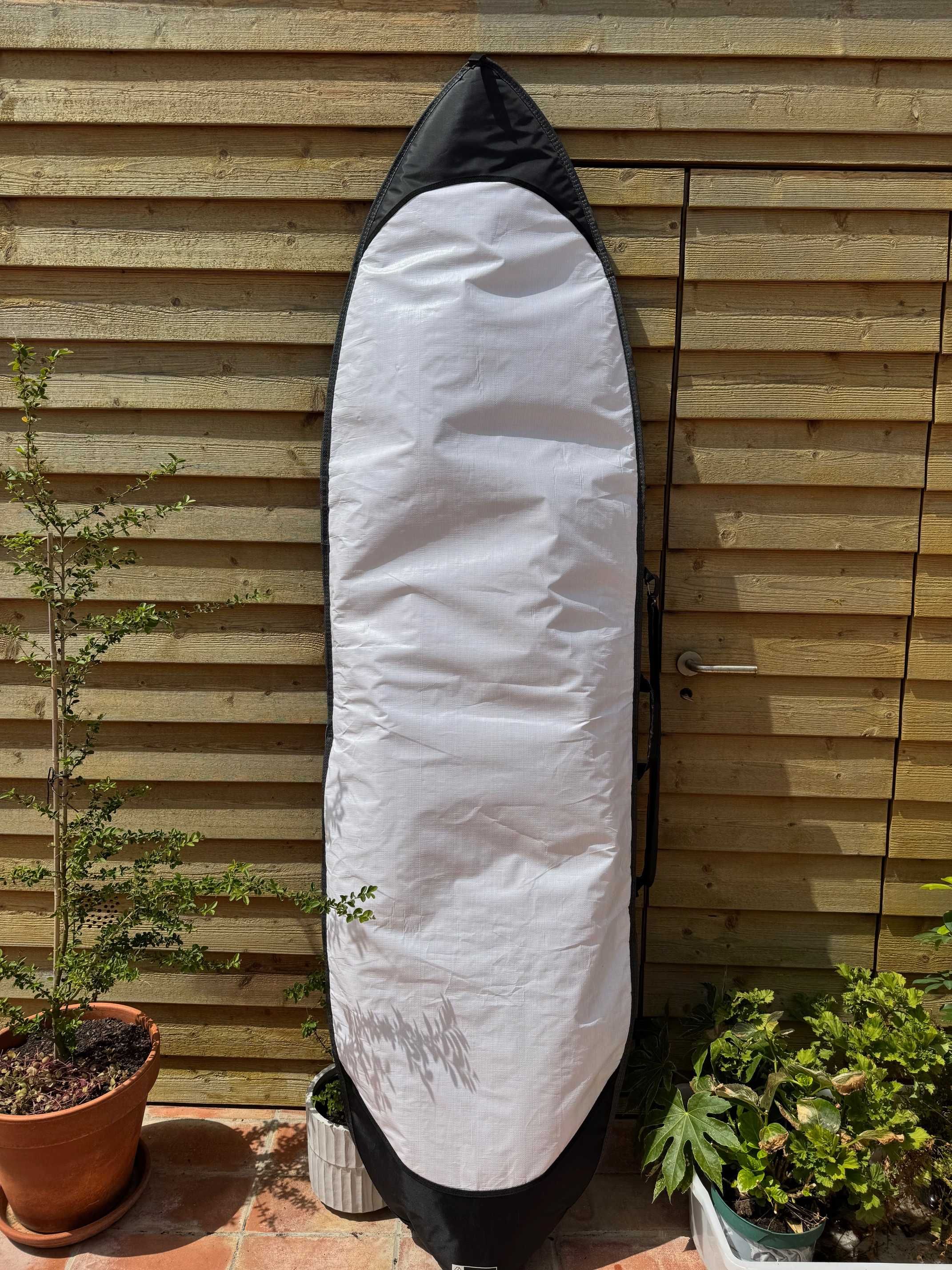 PRANCHA SURF MID-LENGTH 7´2" impecável com capa e quilhas 2+1